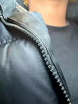 Strongqueen online show from November 17, 10:43 pm