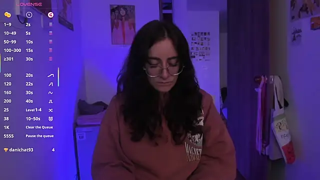 linda giggle online show from February 27, 10:53 pm