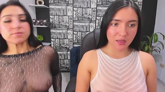 Isa And Natasha online show from September 26, 4:26 pm