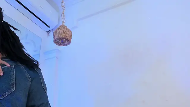 kristyl paez online show from October 4, 8:46 pm