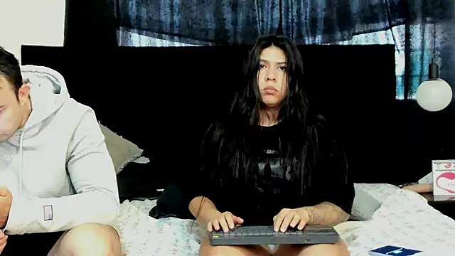 lissandthor13 online show from September 13, 12:46 pm