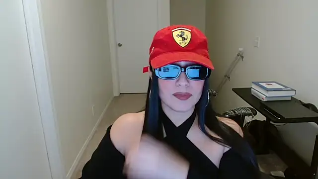 Sassy Latina online show from November 30, 4:49 am