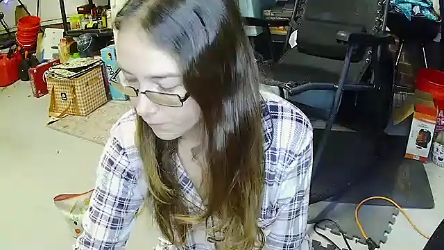 Dakota 02 online show from October 27, 12:22 pm