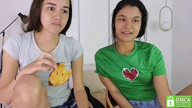 sexychanell 18 online show from November 7, 1:28 pm