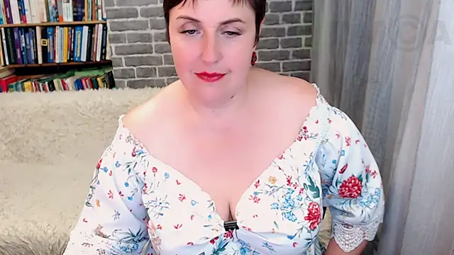 Rainbow lady online show from October 22, 2:11 pm