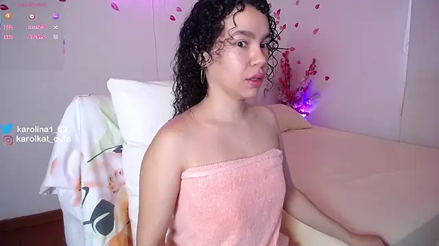 Karolina 1 online show from September 20, 2:26 pm