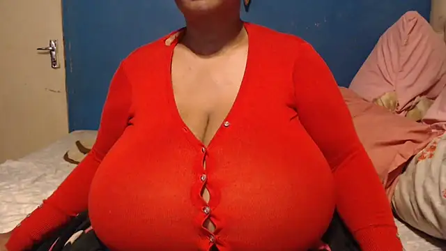 CUTEFIRMMELONSS online show from October 17, 4:16 am