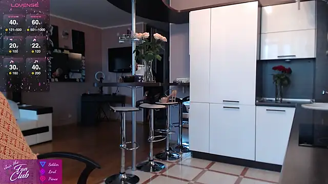 roxana brooks online show from October 7, 2:32 pm