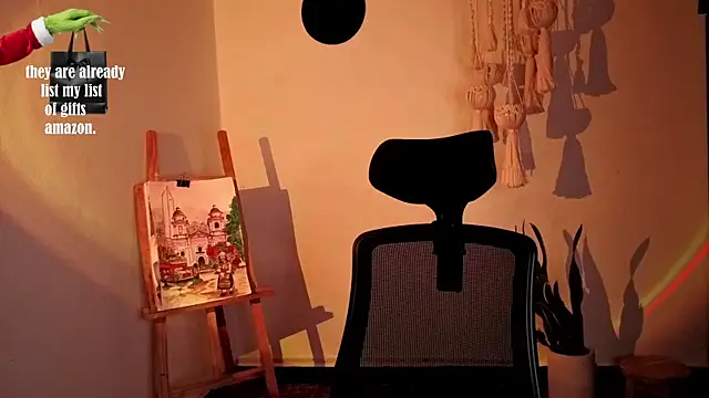 Mala Bad online show from December 15, 4:34 pm