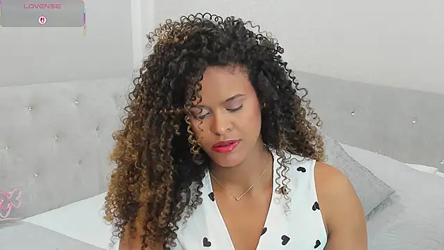 Amelia bss online show from February 12, 2:19 pm