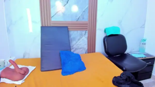 HannyMansonh online show from November 15, 3:51 am