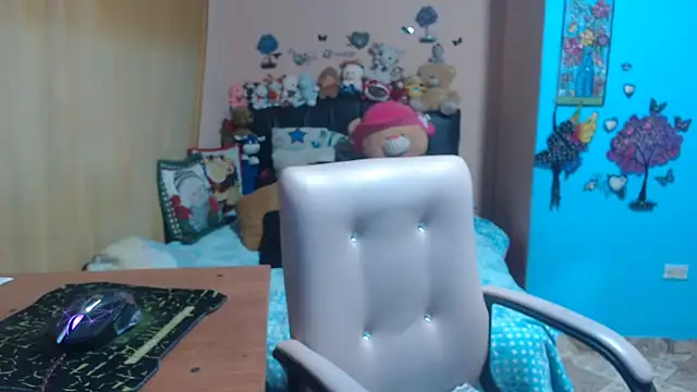 milfeddy  online show from November 13, 9:14 pm