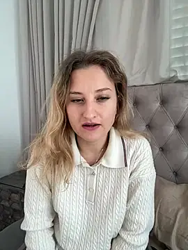 MileySummer online show from January 13, 12:09 pm