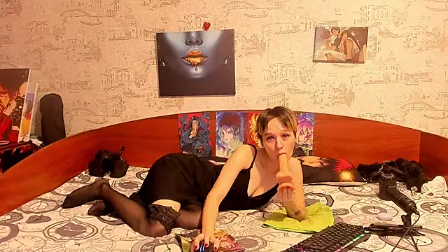 KagamiTayga online show from October 12, 9:33 am