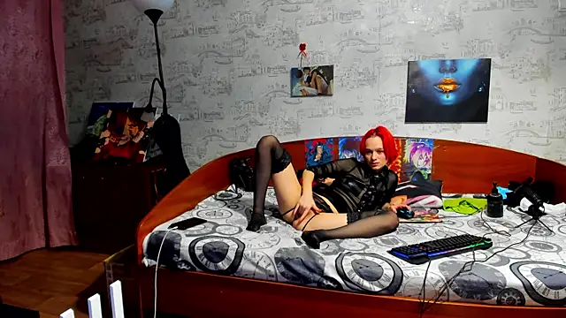 KagamiTayga online show from February 6, 3:10 am