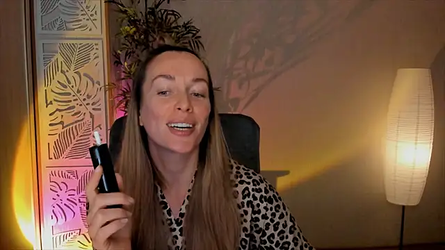 RebeccaMartinez online show from February 10, 12:30 pm