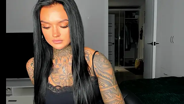 Snapshot of pantera_flashh chatting on September 23, 11:36 pm pantera flashh online show from September 23, 11:36 pm