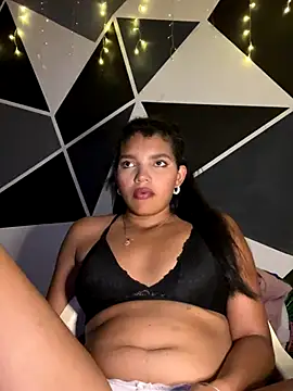 emilyharber online show from October 31, 7:18 pm