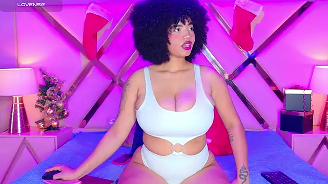 MalaikaBrown online show from December 17, 12:31 pm