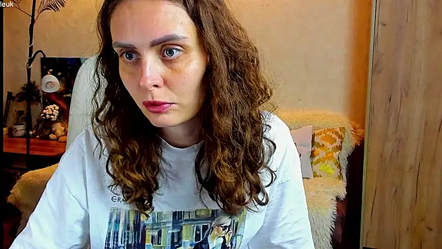 mia grantes online show from October 15, 8:33 pm