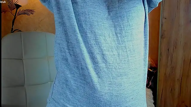 mia grantes online show from November 1, 8:13 pm