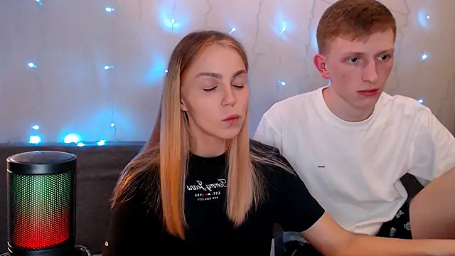 juliaanddima online show from September 14, 11:02 pm