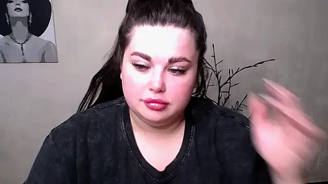 Emily Mo online show from September 17, 6:33 am