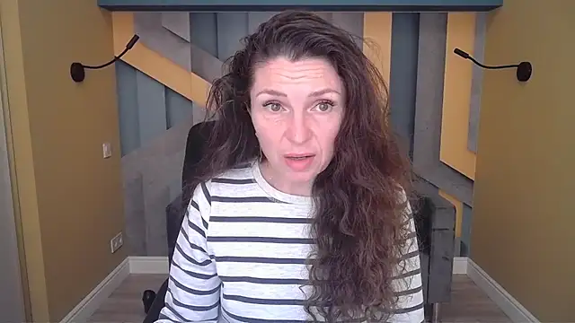 EllaLong online show from December 2, 12:29 pm