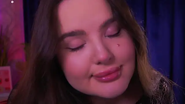 CuteAmberr online show from November 9, 1:33 am