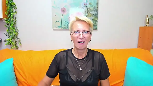 iamyourdream89 online show from September 10, 2:06 pm