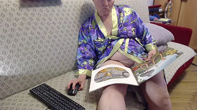 zarinafonliberman online show from October 5, 4:34 pm