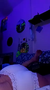 cammyquart online show from December 3, 2:36 am