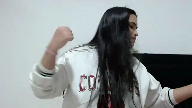 InocentHeaven1 online show from September 12, 6:37 pm