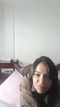 sarasweet 4 online show from February 10, 10:02 pm