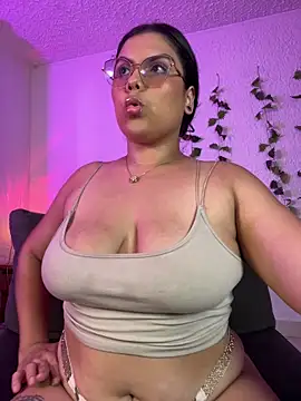 kittylu   online show from September 13, 2:30 am