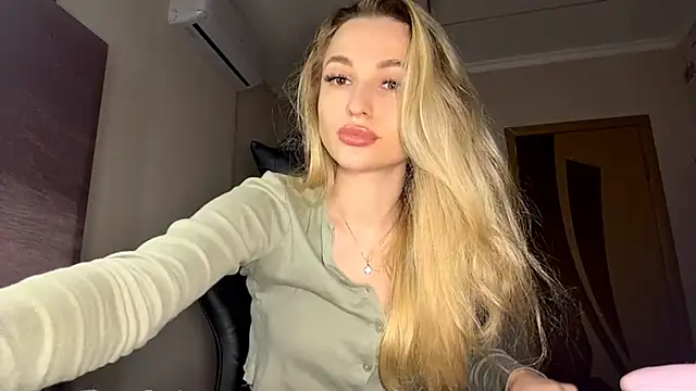 VikiLensy online show from February 22, 10:27 am