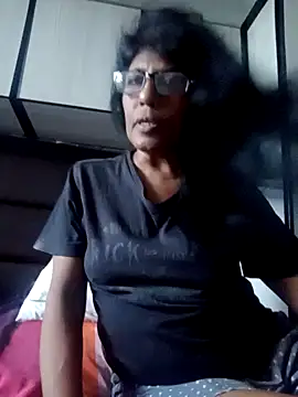 MsAttitude online show from November 10, 7:47 am