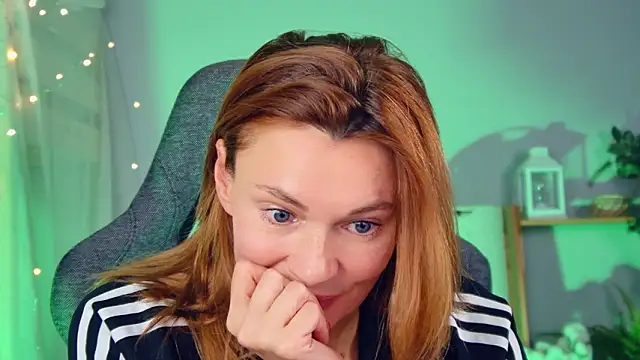 MistyBarnes online show from February 23, 1:10 pm