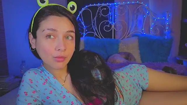 Funny Bunny online show from October 25, 3:25 am