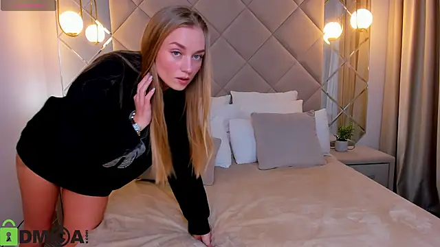 Barbie Lis online show from November 5, 1:11 am