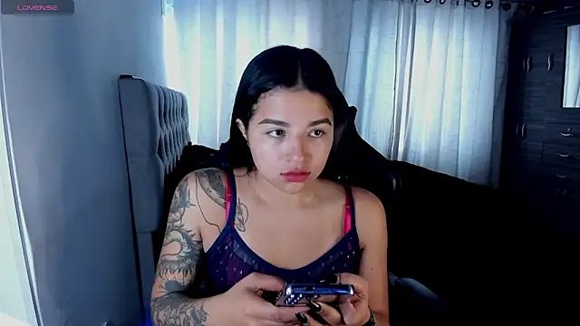 aliice walker  online show from February 3, 3:06 pm