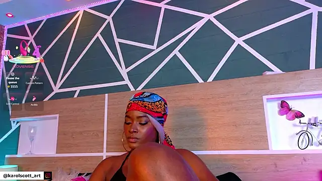 KAROL-SCOTT online show from November 12, 9:02 pm