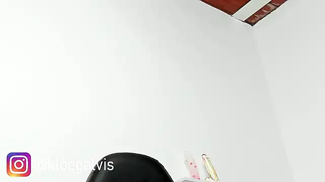 Kloe-squirts online show from November 30, 12:37 am