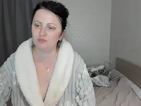 Snapshot of Lillian2 chatting on September 14, 4:05 pm Lillian2 online show from September 14, 4:05 pm