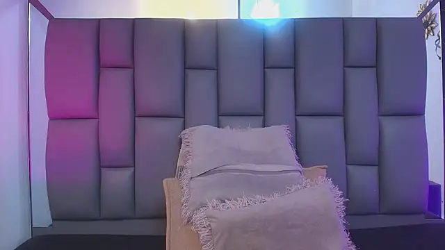  MiaBrown  online show from February 9, 12:07 pm