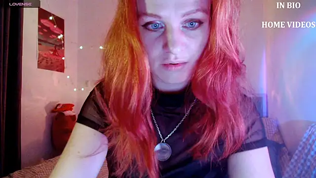 Cassie Wild online show from January 18, 2:46 pm