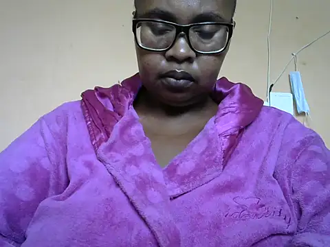 ZOQULUx online show from February 25, 5:17 am