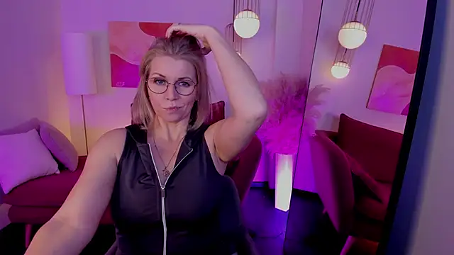 Annie Light online show from November 25, 5:53 am