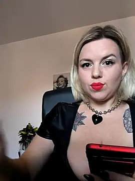 Ladykaos online show from October 28, 1:17 pm