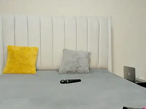  heavenlysent online show from October 20, 3:31 am